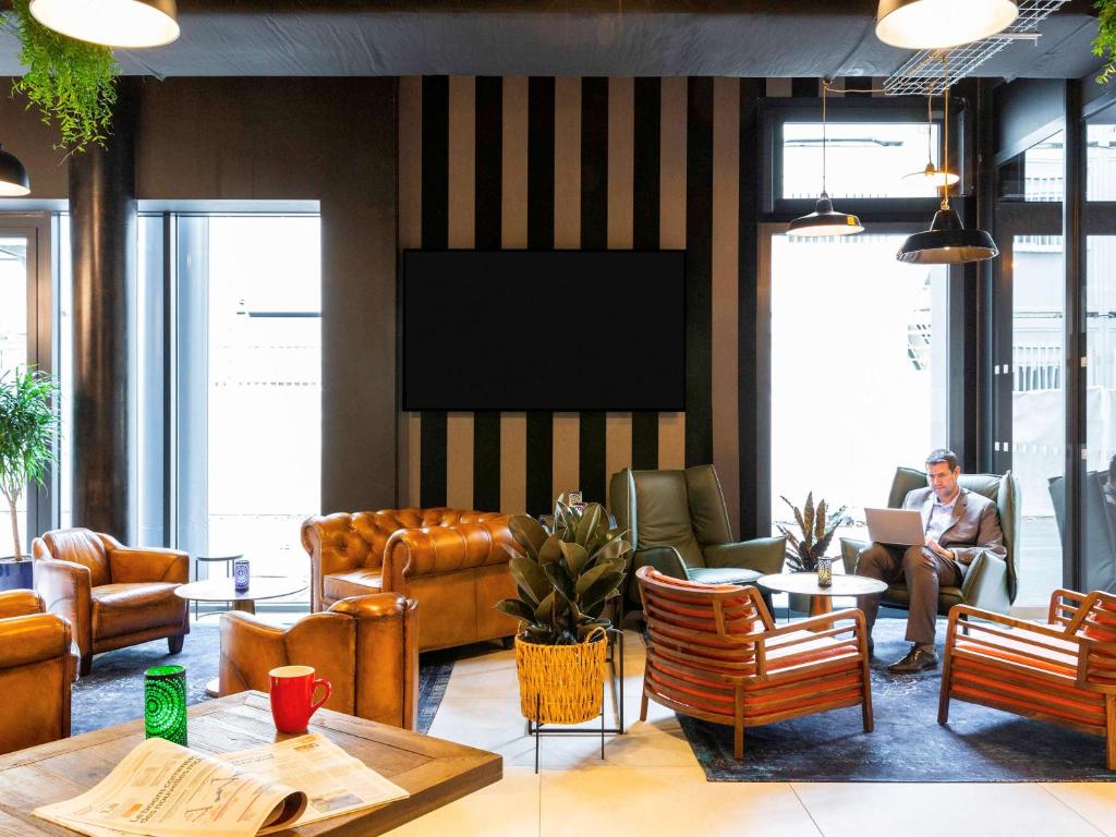 ibis Styles Puteaux Paris La Défense