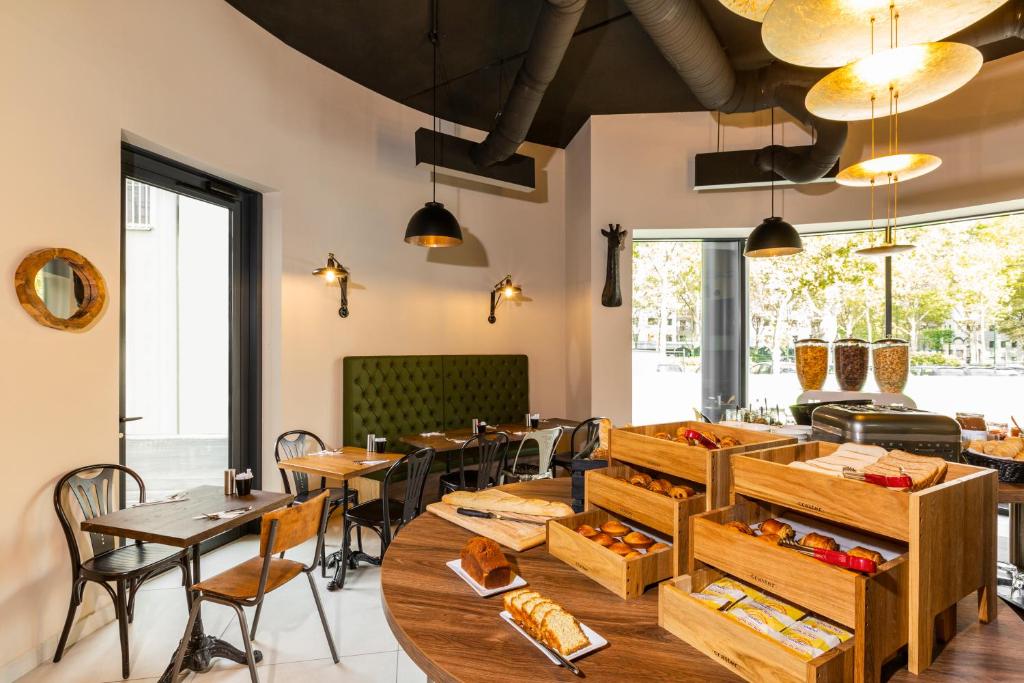 ibis Styles Puteaux Paris La Défense