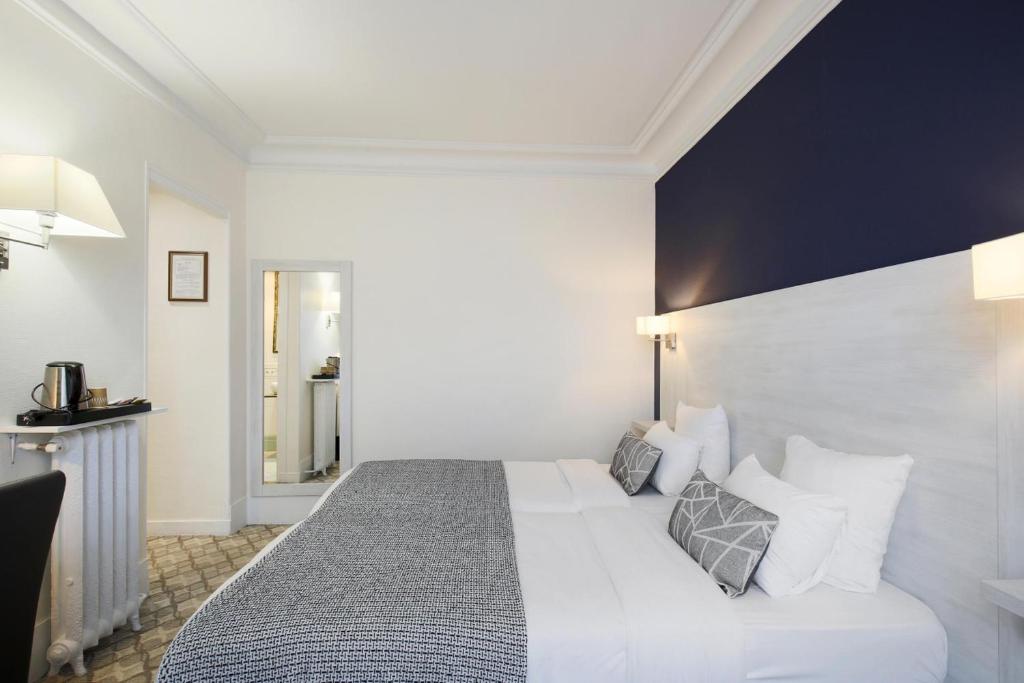 Chambre double Grand Hôtel des Gobelins - Booking