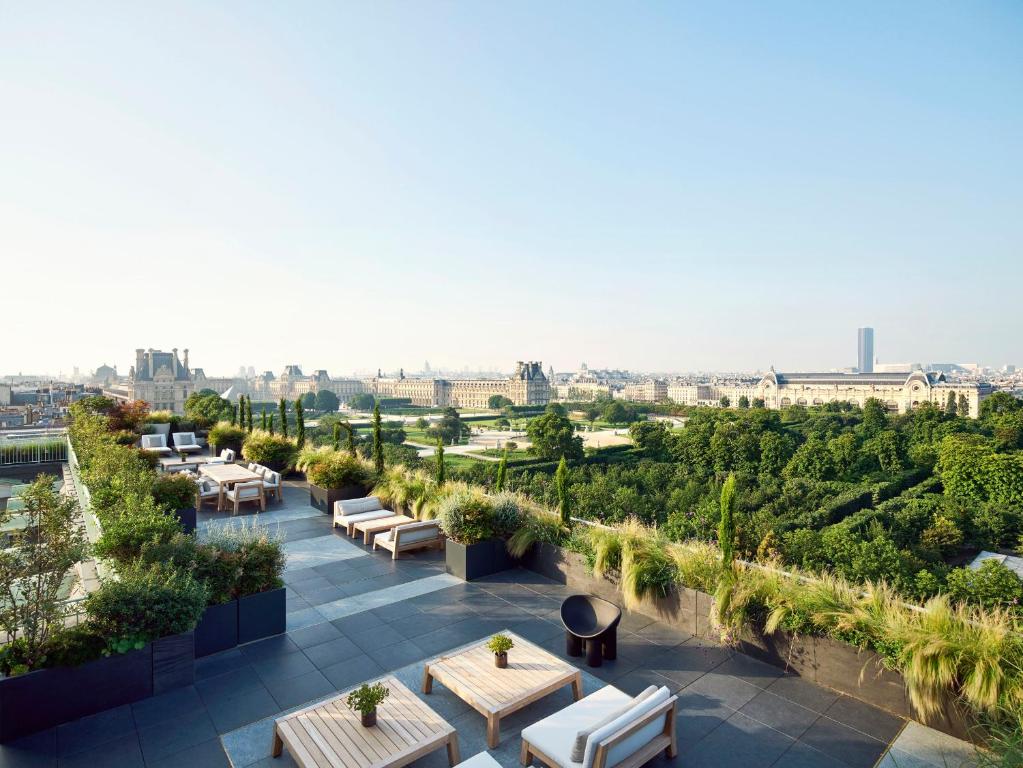 Rooftop Meurice - Booking