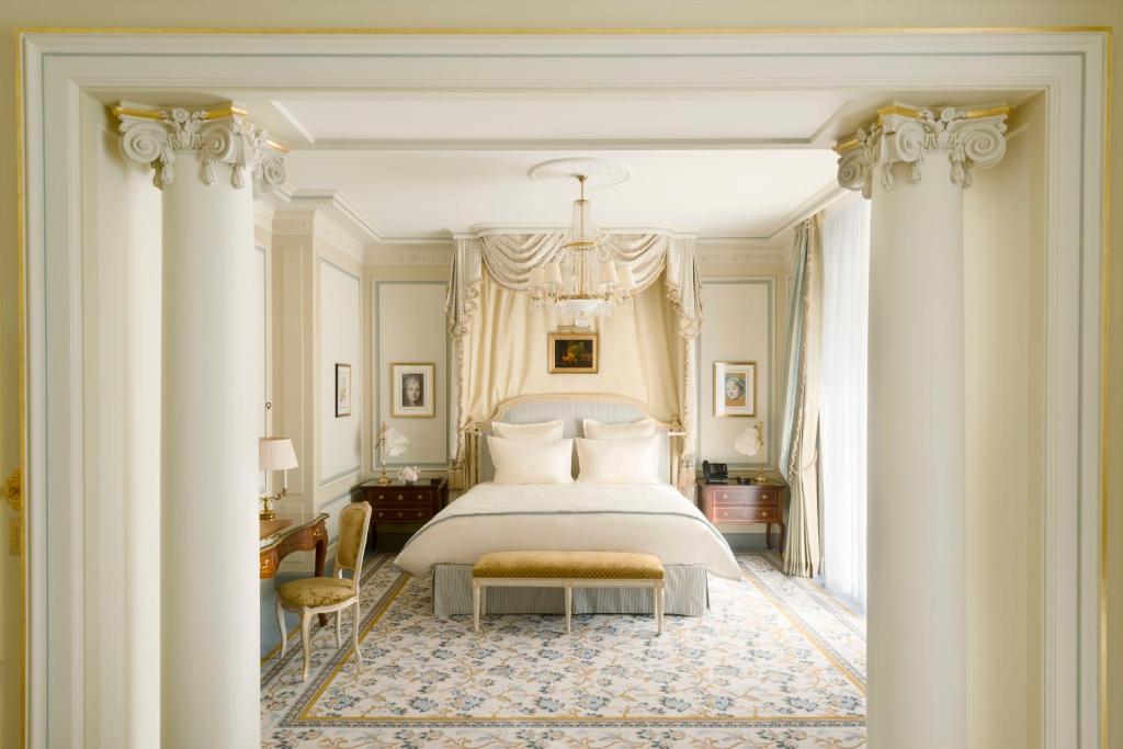 Suite Ritz Paris - Booking
