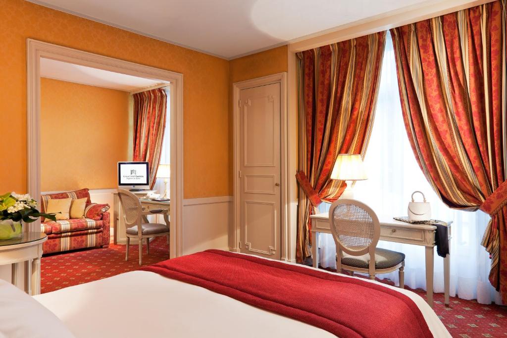 Suite Grand Hôtel Enghien-les-Bains - Booking