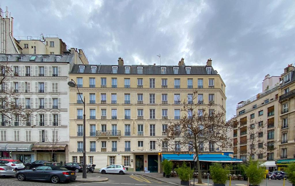 ELSA, Hôtel Paris