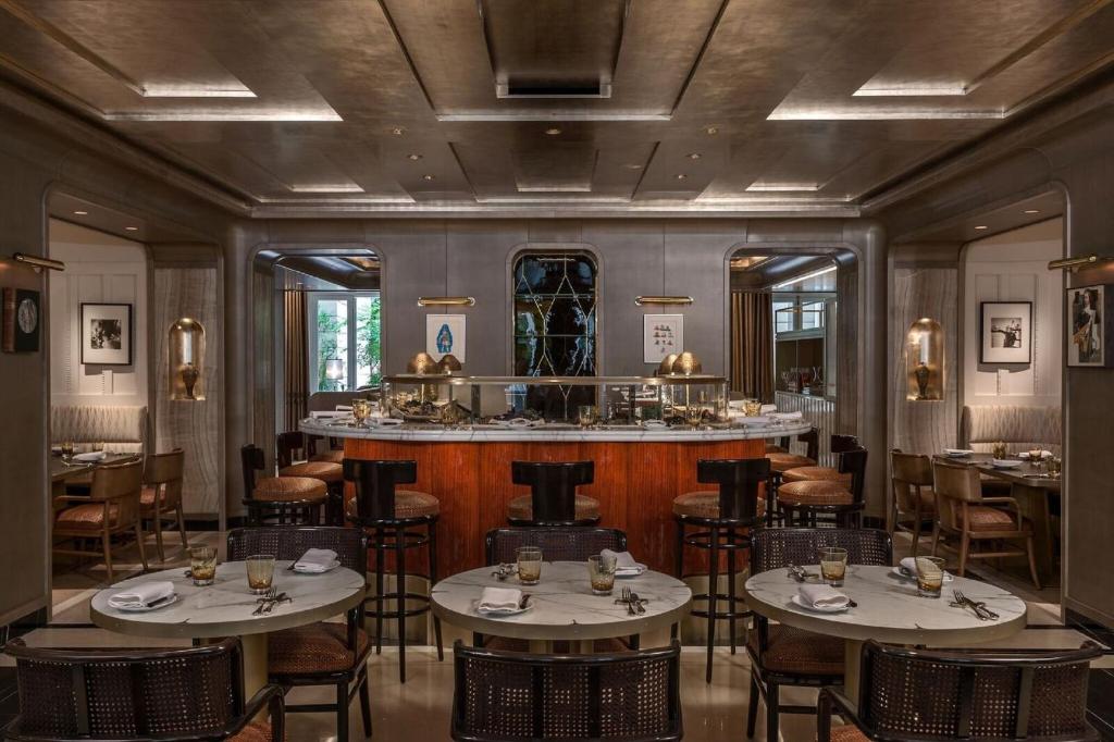 Restaurant Rosewood Hôtel de Crillon - Booking