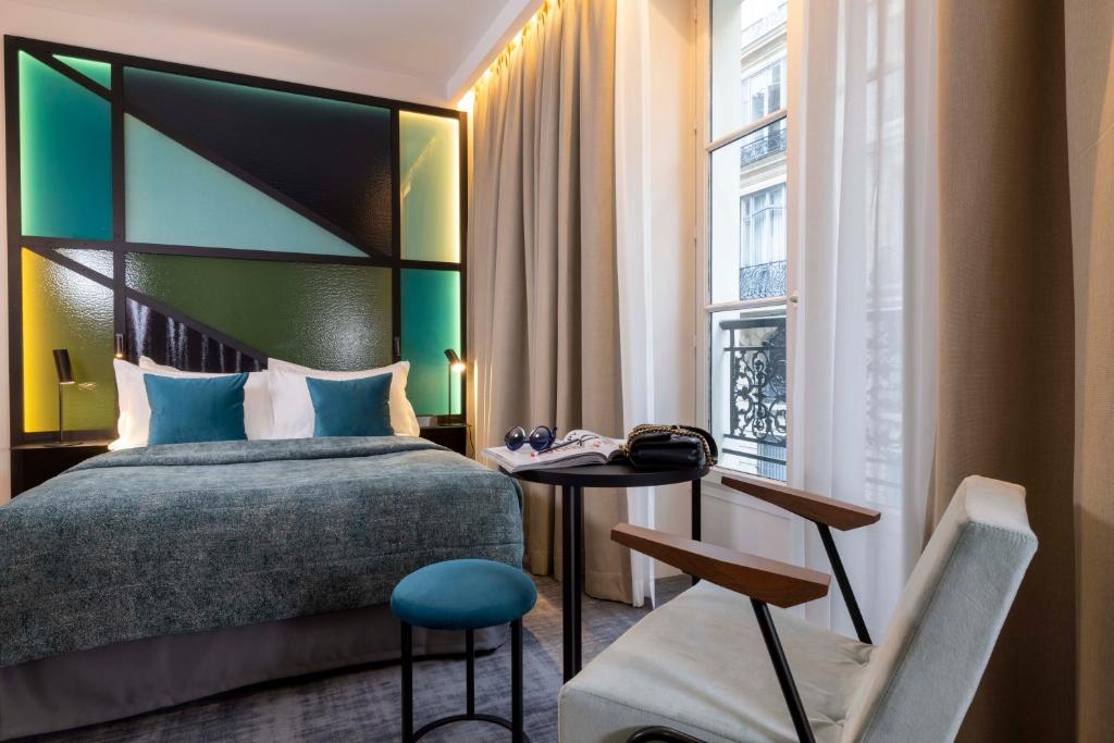 Hôtel Le 12