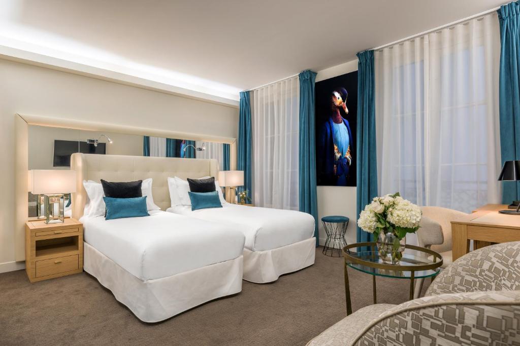 Hotel Camille Paris Gare de Lyon, Tapestry Collection by Hilton