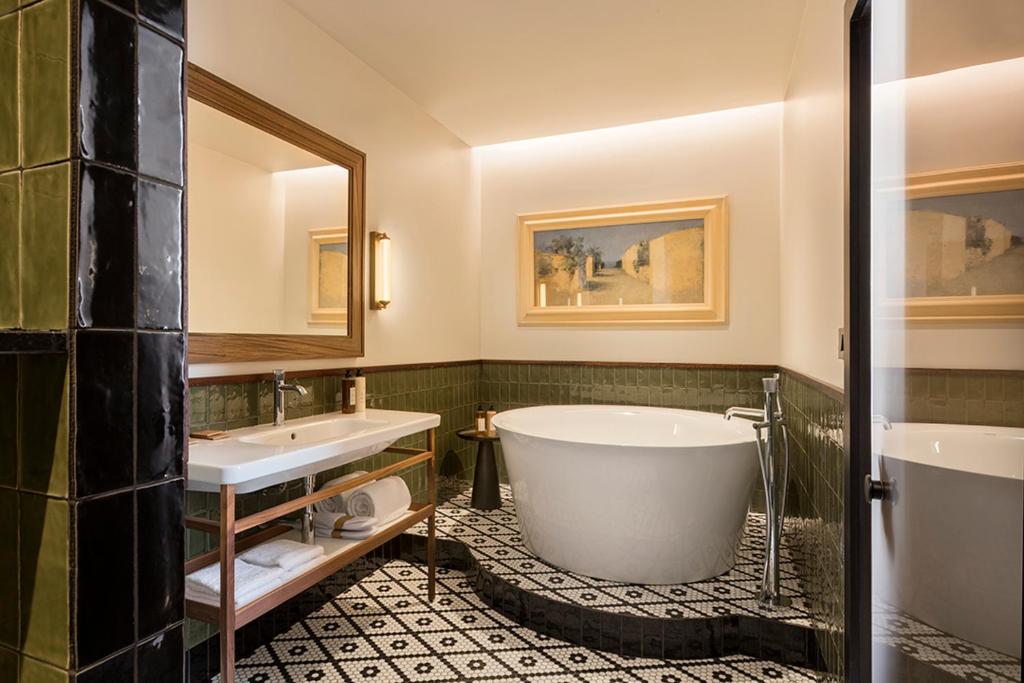 Hotel Pulitzer Paris