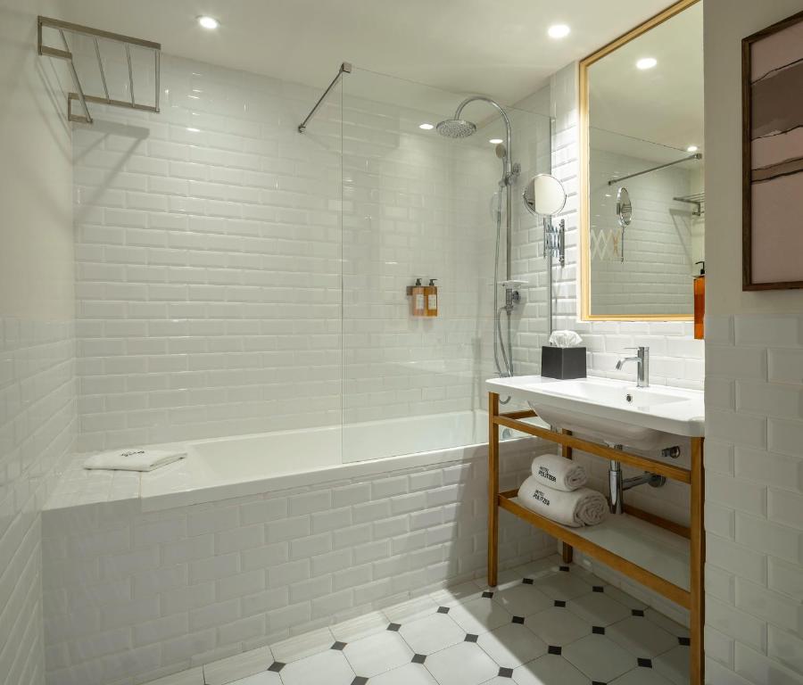 Hotel Pulitzer Paris