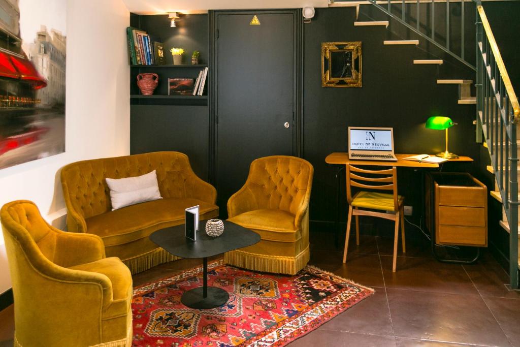 Hôtel de Neuville Arc de Triomphe