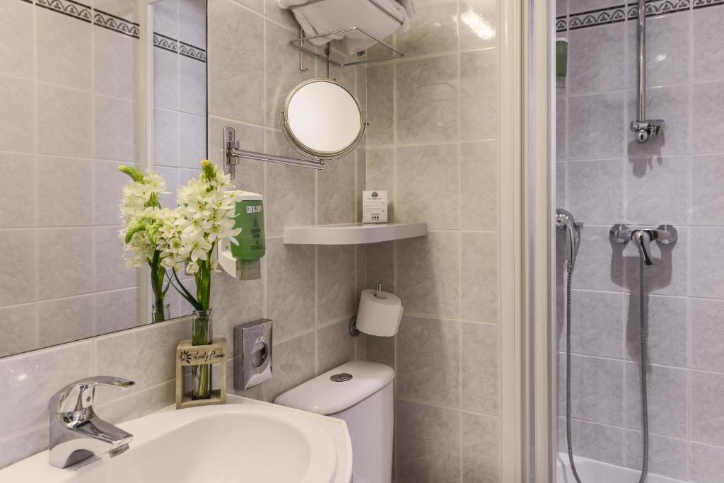 Comfort Hotel Paris Nation