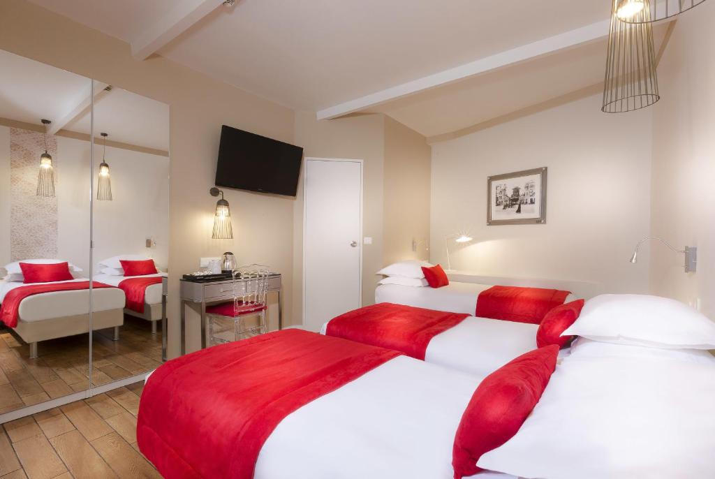 Hôtel Eiffel Segur