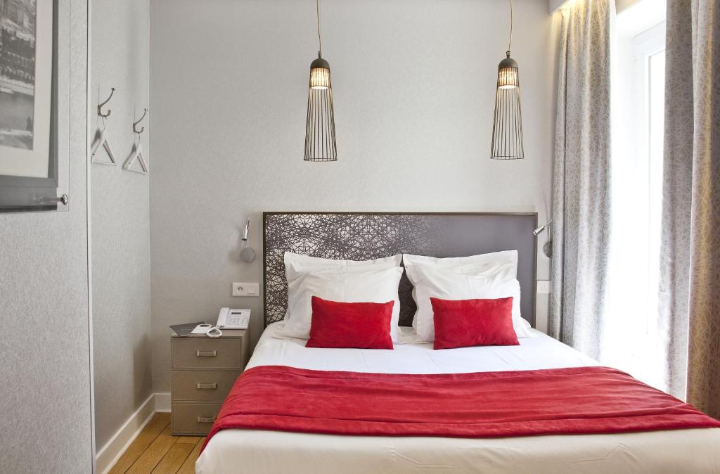 Hôtel Eiffel Segur
