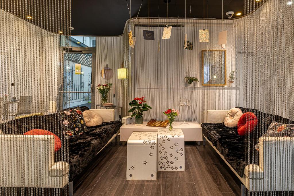 Glasgow Monceau by Patrick Hayat