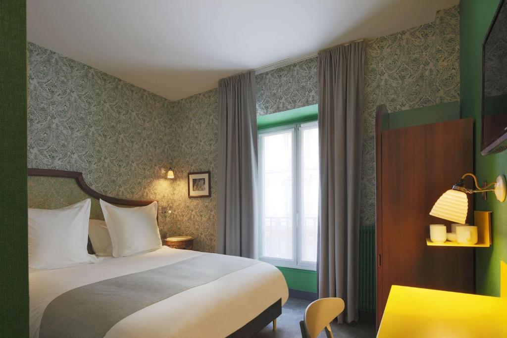 Hôtel Joséphine - chambre double - Booking