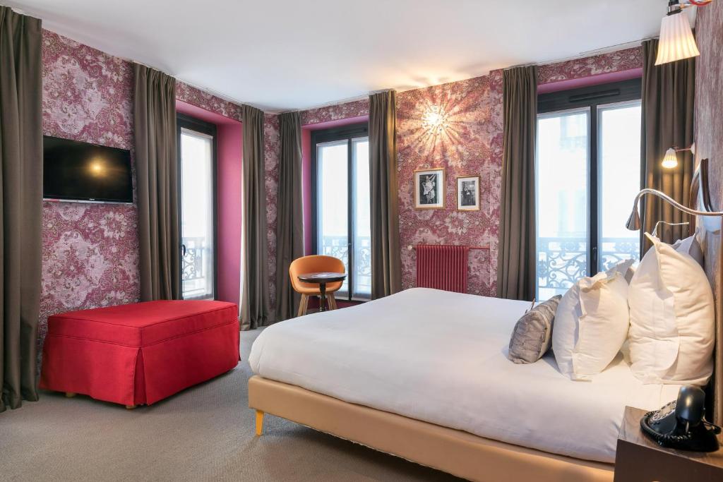 Hôtel Joséphine - chambre double en angle - Booking