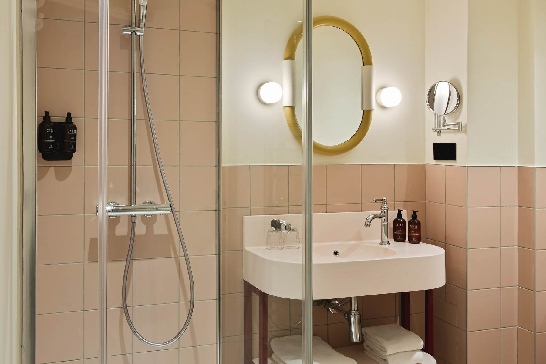 Hôtel Mercedes - Hôtel Mercedes