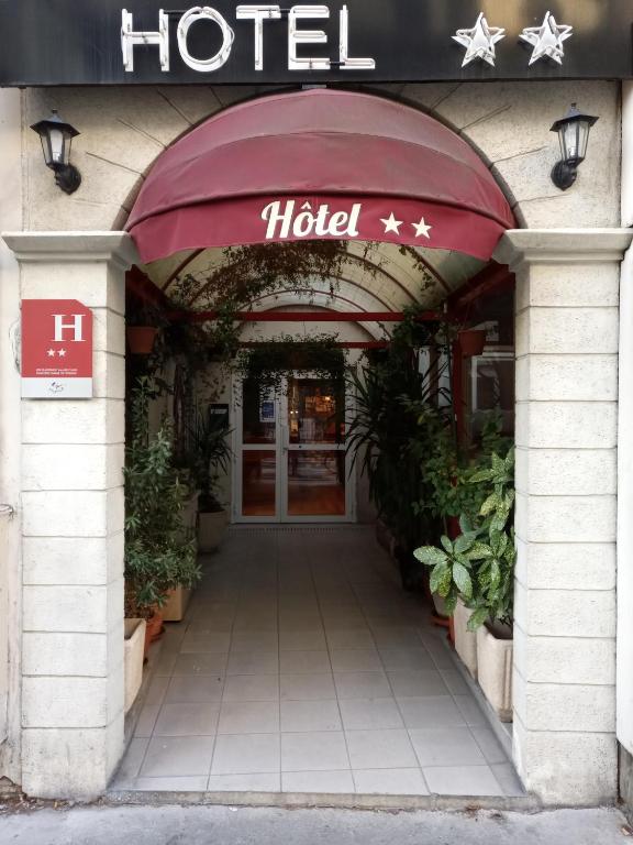 Hôtel de la Perdrix Rouge