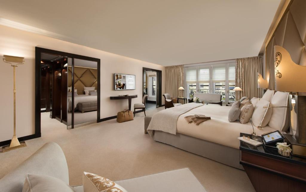 Hôtel Barrière Le Fouquet's Paris