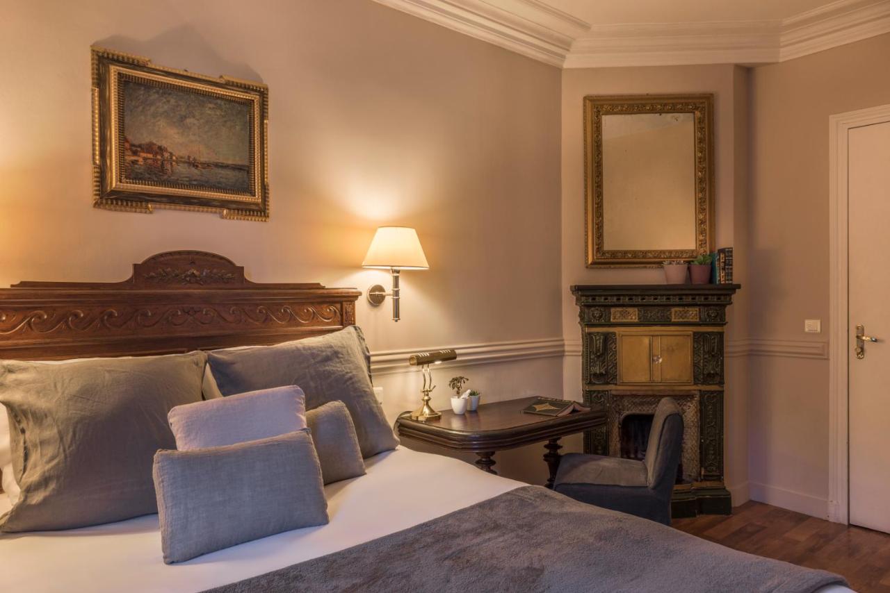 Hôtel de la Porte Dorée - Booking