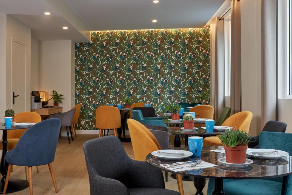 Hotel Apolonia Paris Montmartre - Sure Hotel Collection by Best Western