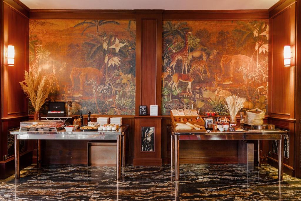 Sonder Atala Champs-Élysées