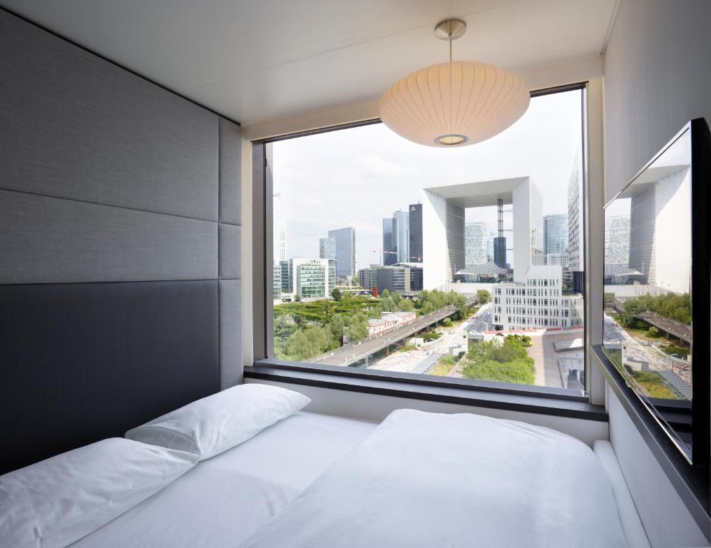 CitizenM Paris La Défense - Booking