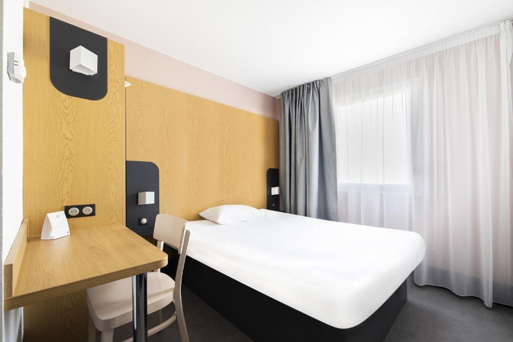 B&B HOTEL Paris 17 Batignolles