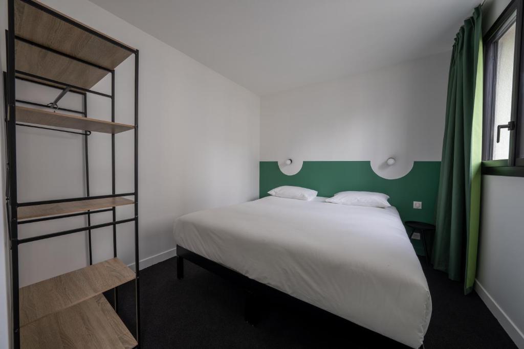 Beau M Hostel Paris