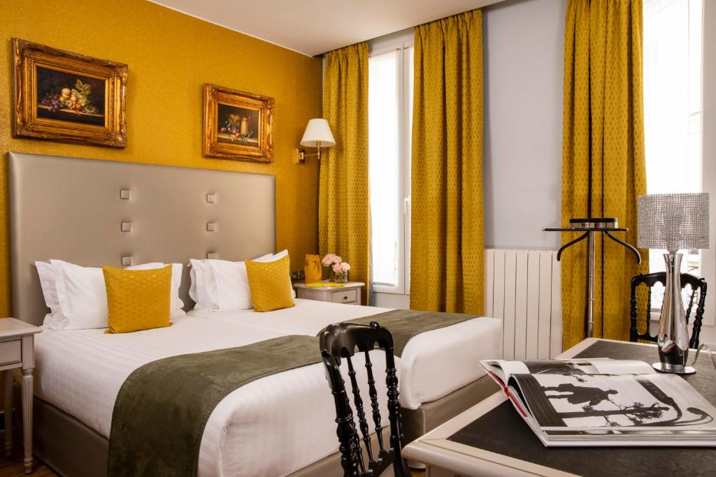 Hôtel Plaza Elysées