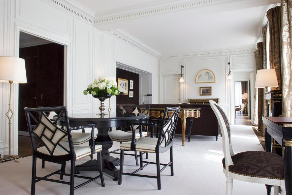 La Réserve Paris Hotel & Spa