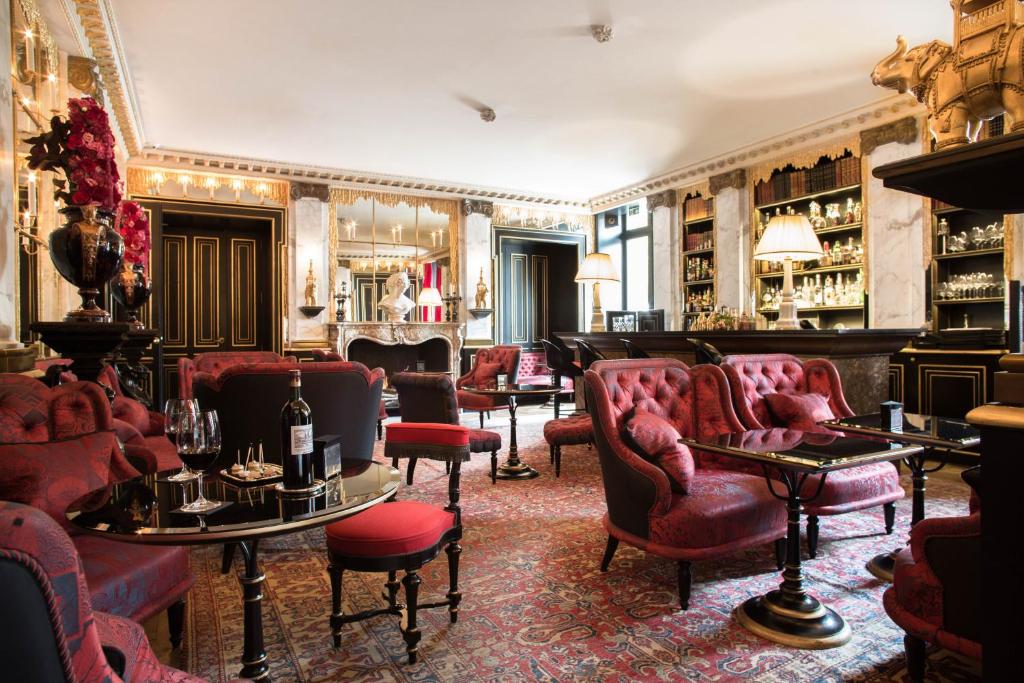 La Réserve Paris Hotel & Spa