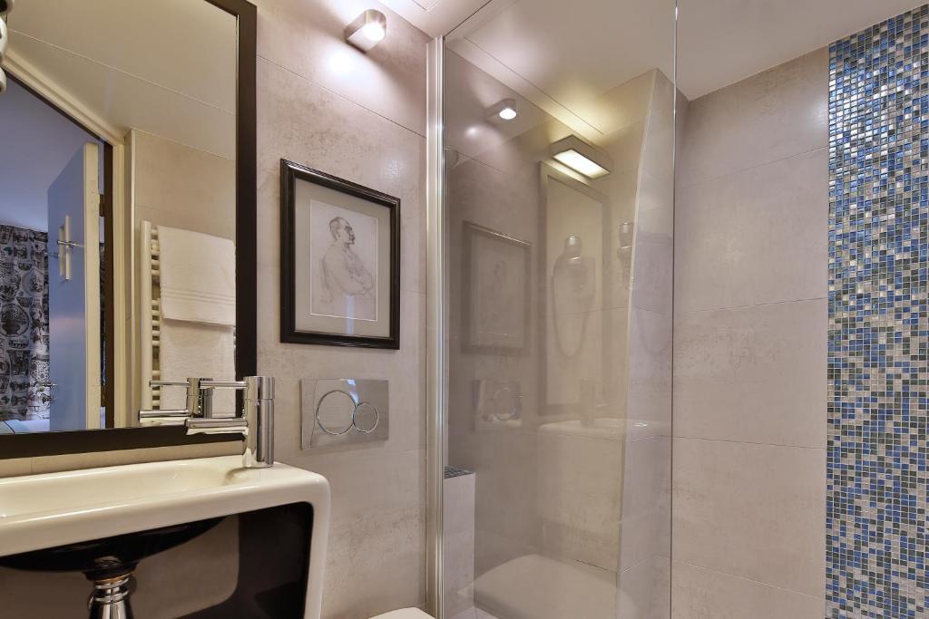 Hôtel R. Kipling by Happyculture