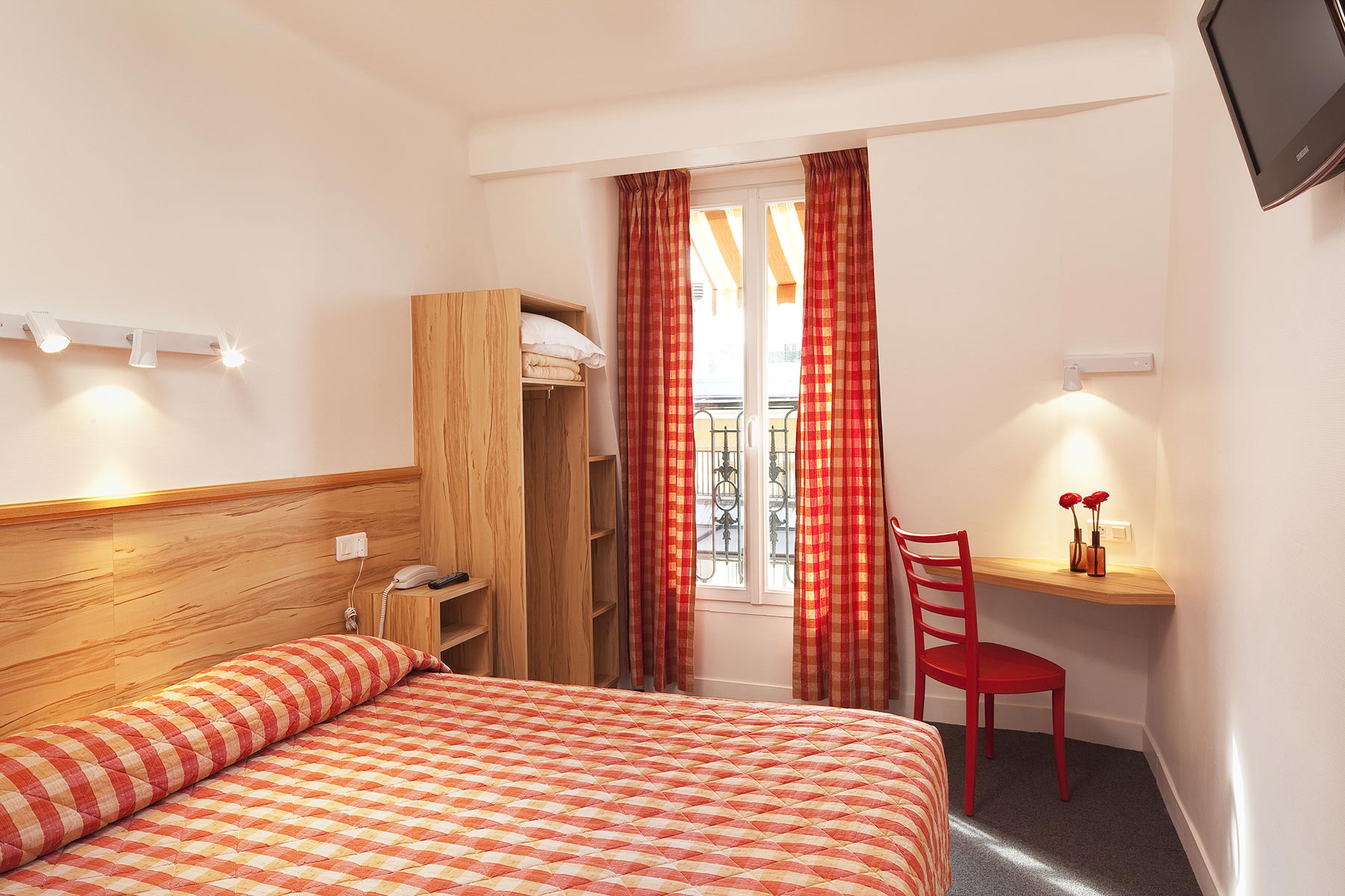 Au Pacific Hotel - Au Pacific Hotel