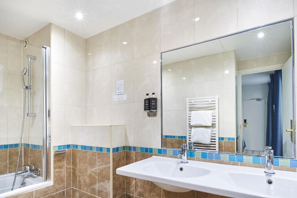 Hôtel Étoile Saint Ferdinand by Happyculture