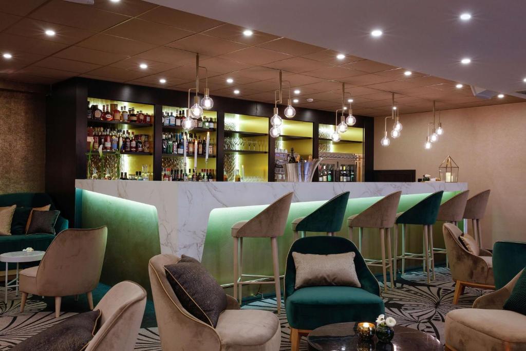 Niepce Paris, Curio Collection By Hilton