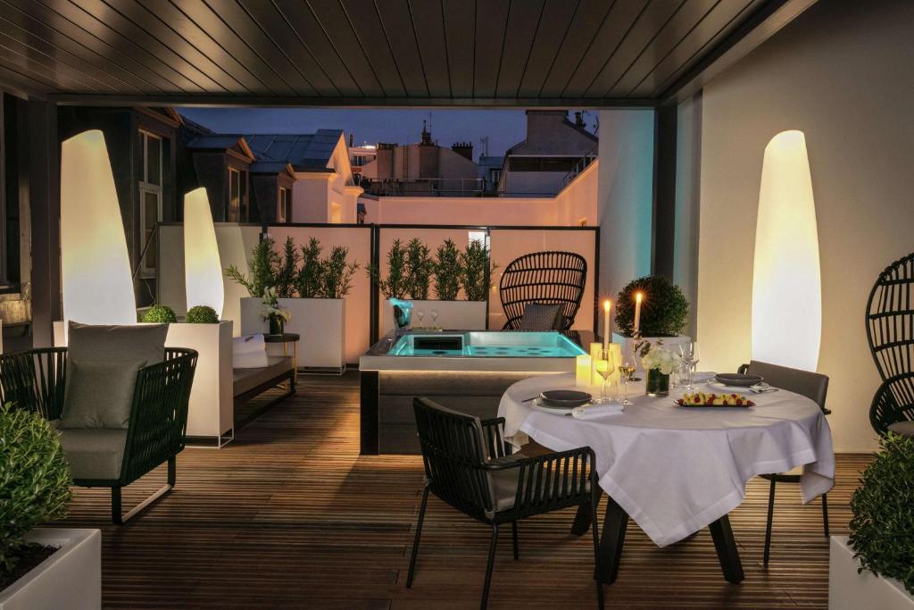 Niepce Paris, Curio Collection By Hilton