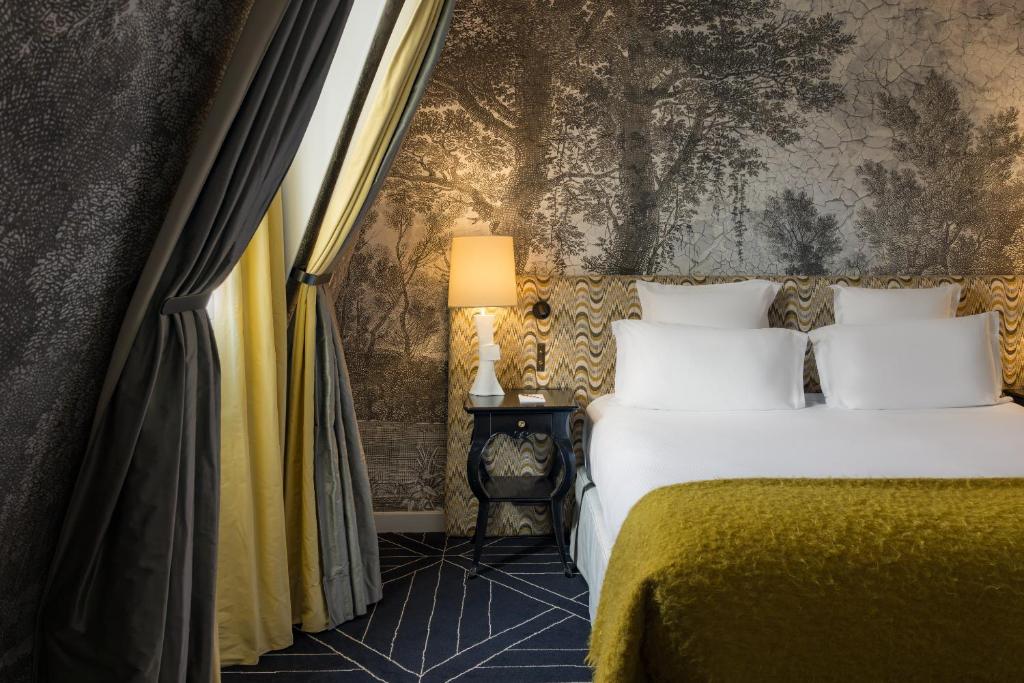 Pavillon de la Reine - Booking