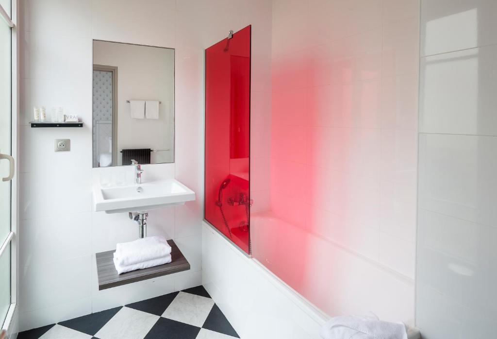 Hôtel Paris Vaugirard - Booking