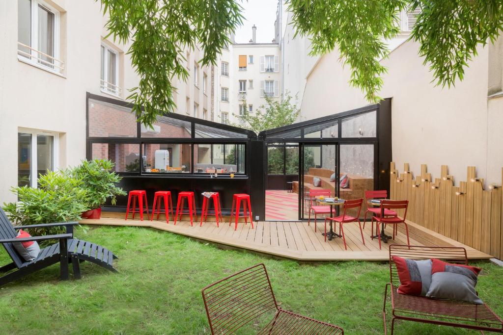 Hôtel Izzy by HappyCulture - Booking