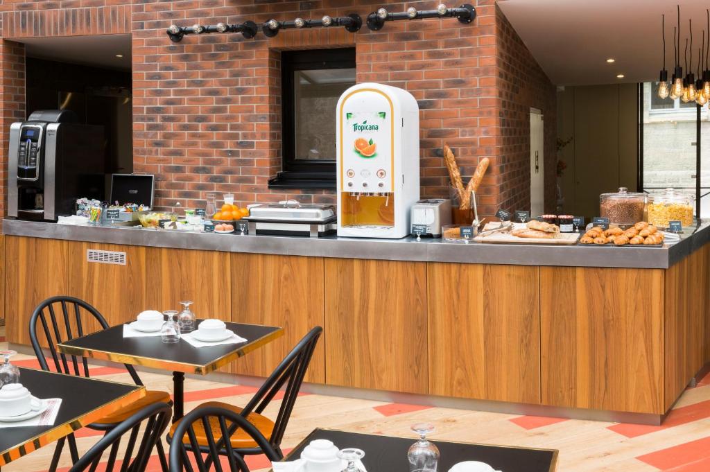 Hôtel Izzy by HappyCulture - Booking