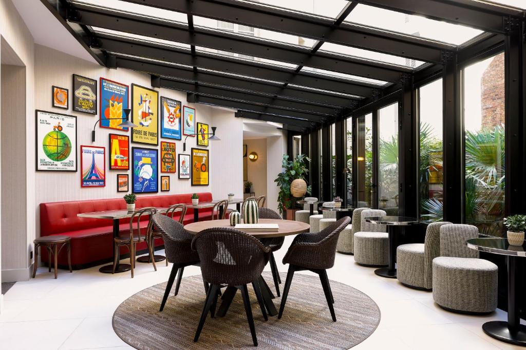 Hôtel Moderniste - Booking