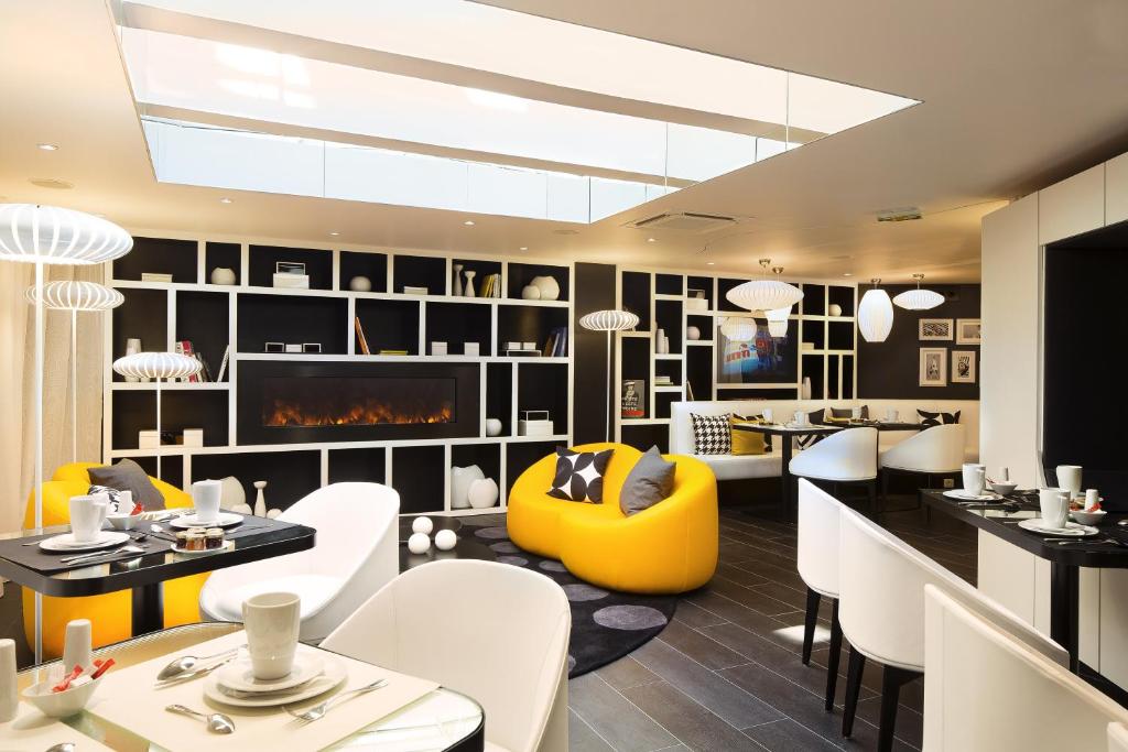 Hôtel Ekta Champs Élysées