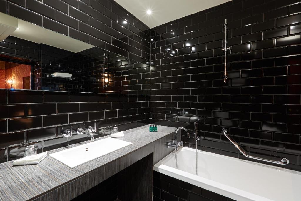 Hôtel du Petit Moulin