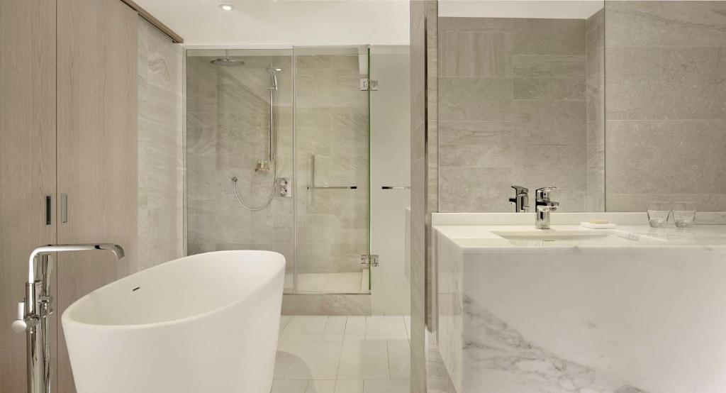 Hyatt Regency Paris Etoile