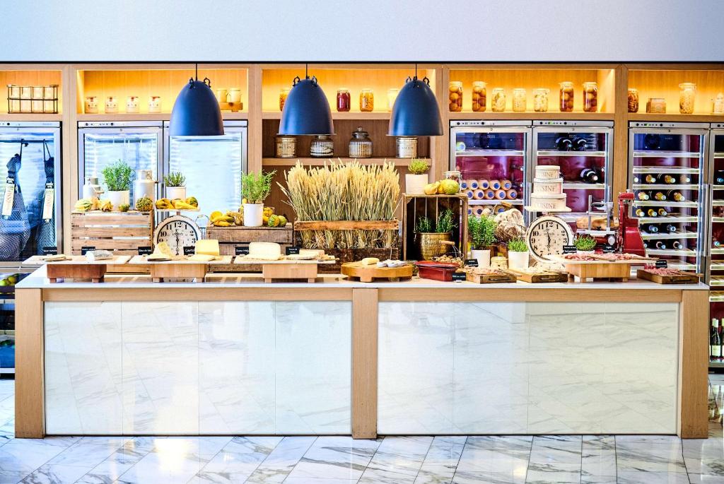 Hyatt Regency Paris Etoile