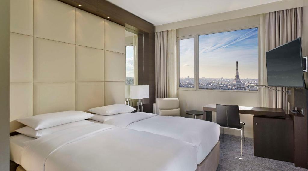 Hyatt Regency Paris Etoile