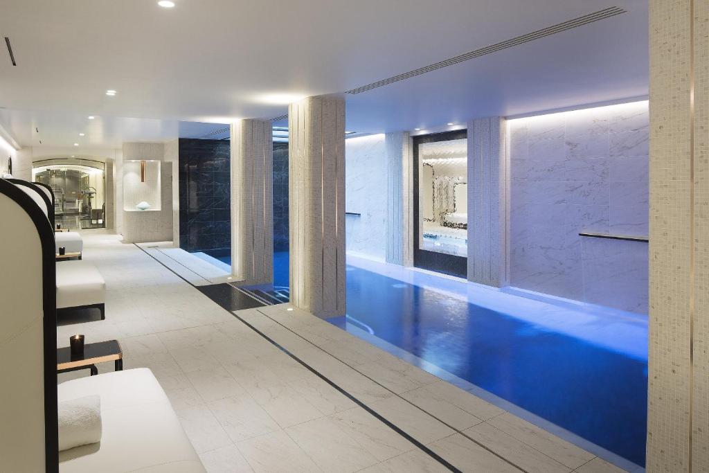 Le Narcisse Blanc Hôtel & Spa Paris