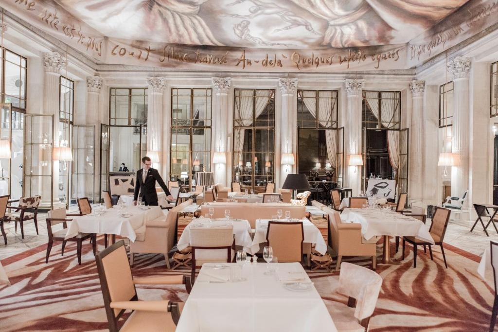 Le Meurice - Booking