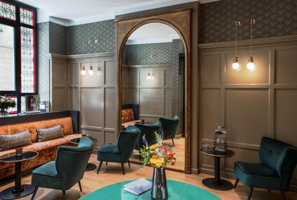 Hôtel La Tamise – Esprit de France - Booking