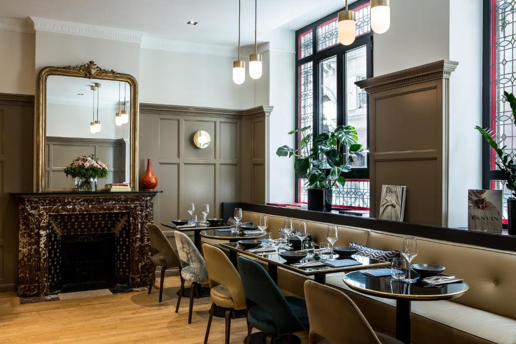 Hôtel La Tamise – Esprit de France - Booking